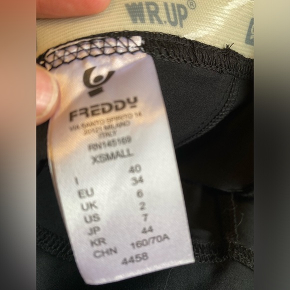 Freddy skinny leg black leather look pants - Picture 4 of 8